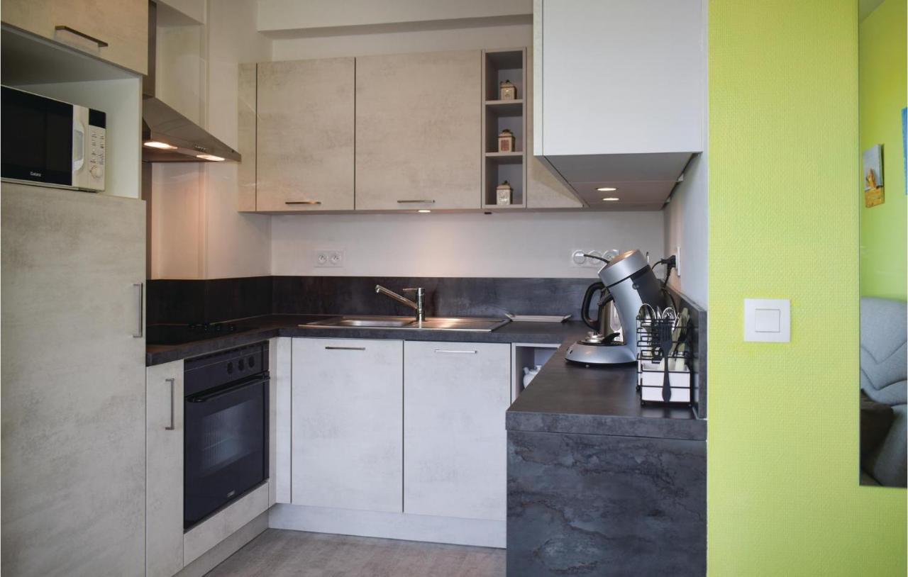 Awesome Apartment In Trevou Treguignec With Wifi Exterior photo