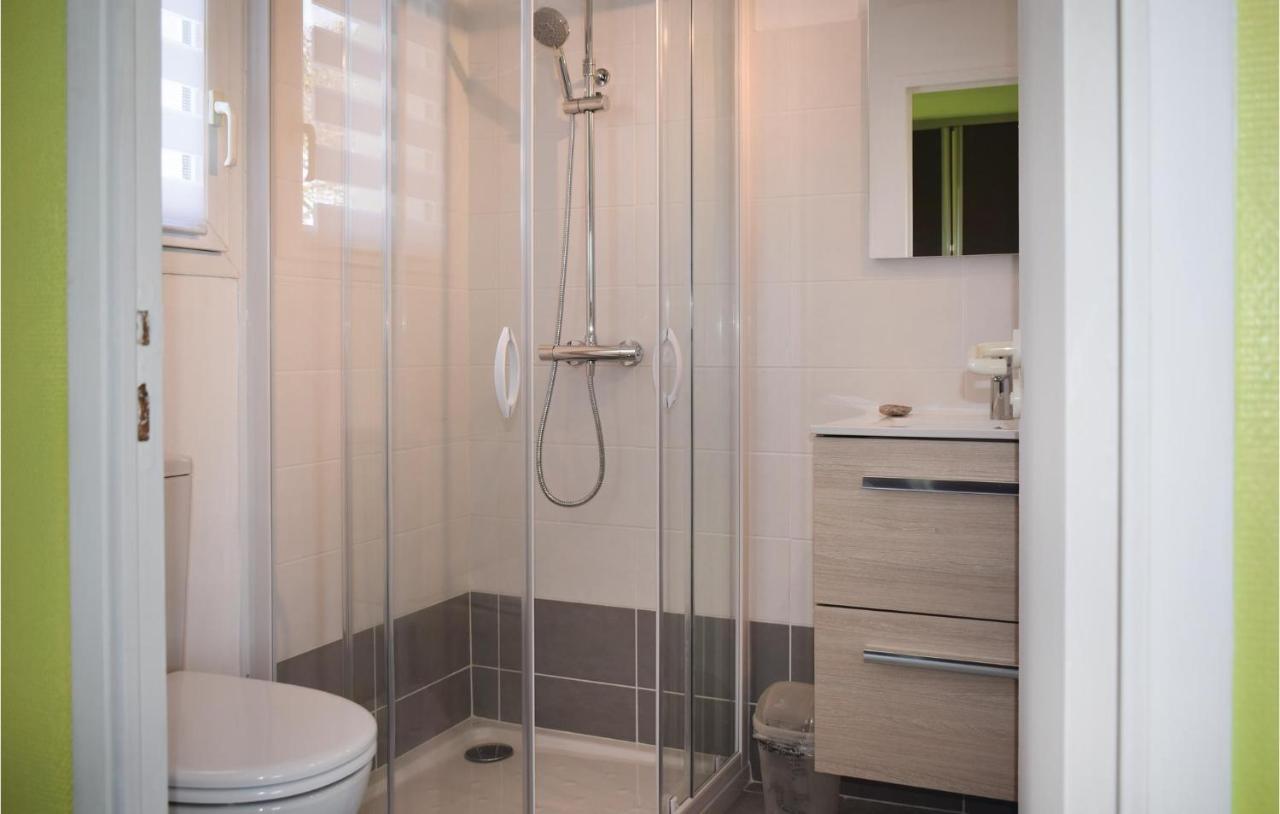 Awesome Apartment In Trevou Treguignec With Wifi Exterior photo